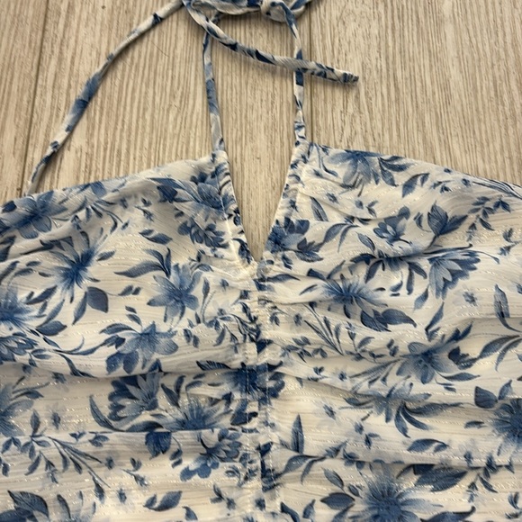 Lulus Stunning Shine White Floral Print Halter Blue white Mini Dress size small - Picture 6 of 14